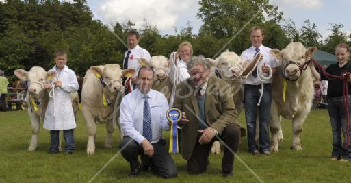 Dectomax qualifiers from Armagh with sponsor Frank McCrystal and Gilbert Crawford, NI Charolais Club. From left Gary Armstrong, Ian Newell, Elizabeth Watson, John Watson and Caoimhe McGovern